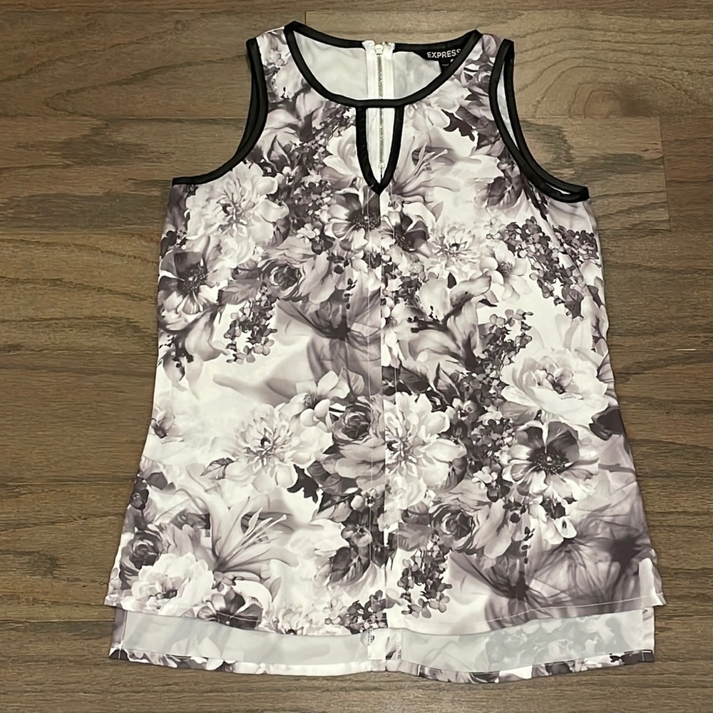 Express Grey Floral Shell - Size XS